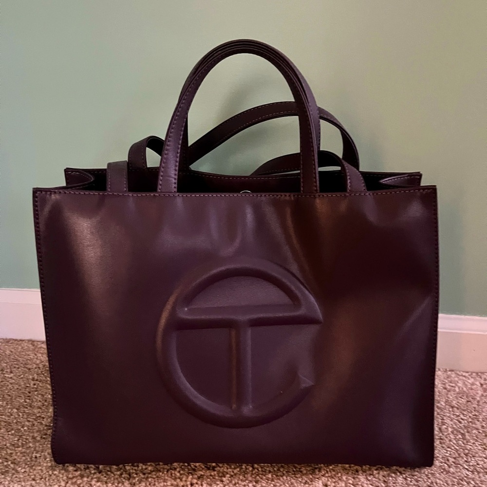 Telfar medium eggplant shopping bag